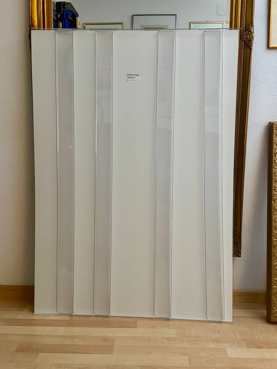 Exhibition Poster Ursula Bucher – Wooden Figures, Galerie Carla Renggli Zug 2010 — Rückseite