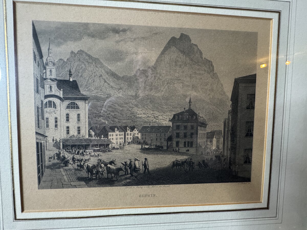 Schwyz – Market Square with the Mythen Peaks, Steel Engraving by C. Huber, Publisher Chr. Krüsi Basel — Vorderseite