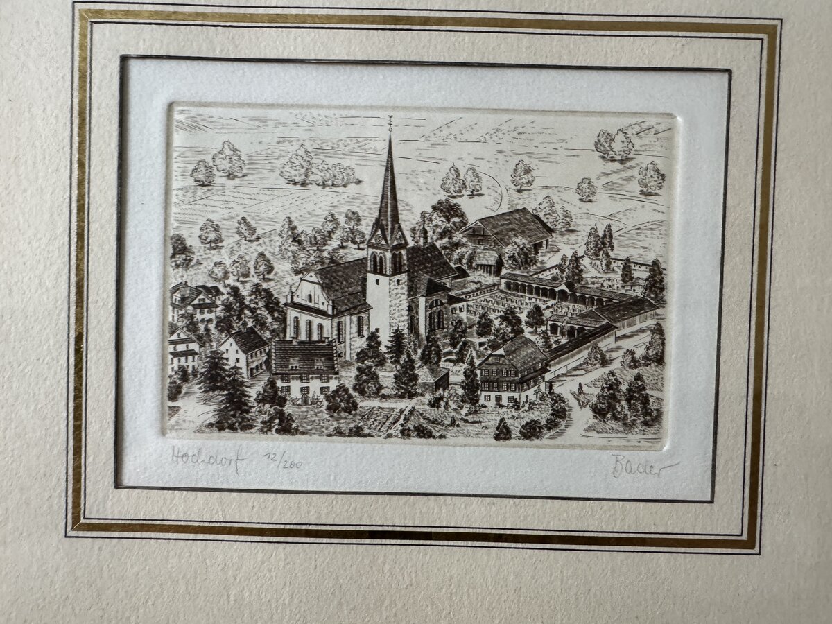 Hochdorf – Dorfansicht mit Pfarrkirche St. Martin, signierte Original-Radierung von Bader — Vorderseite