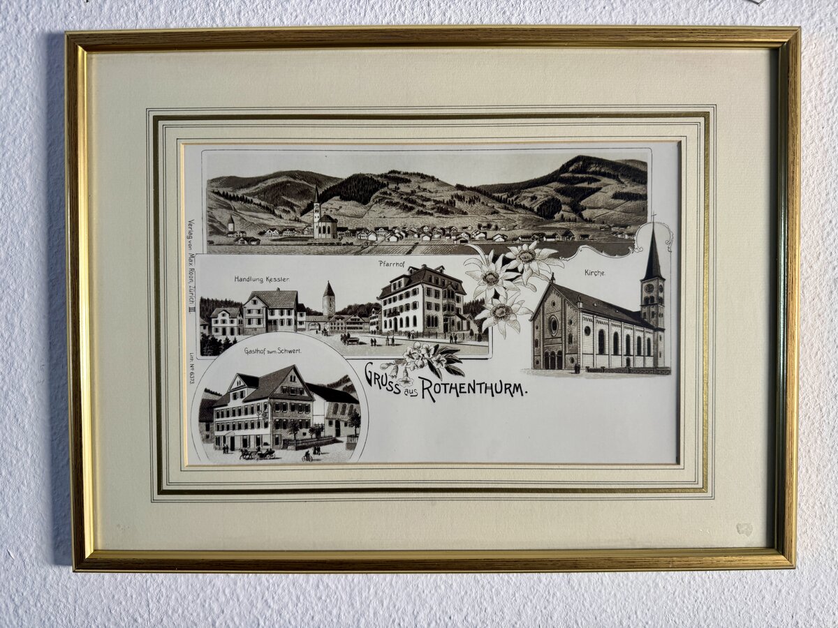 Gruss aus Rothenthurm – Lithographie-Mehrbildkarte, Verlag Max Roon Zürich, um 1900 — Vorderseite